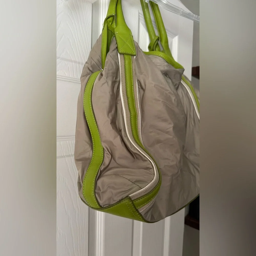 Stylish Neutral & Lime Green Contrast Women’s Shoulder Bag